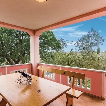 Appartement Petar By Guide Fondole