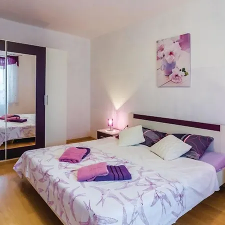 Petar By Guide Apartamento Galižana